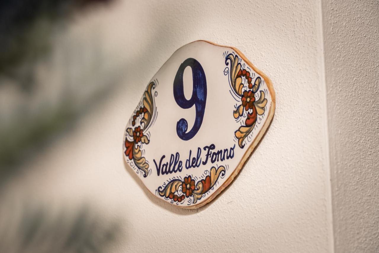 Albergo La Loggia Di San Martino Gualdo Tadino Buitenkant foto