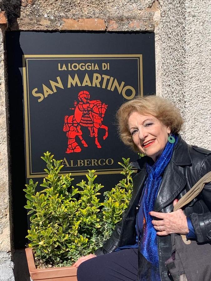 Albergo La Loggia Di San Martino Gualdo Tadino Buitenkant foto